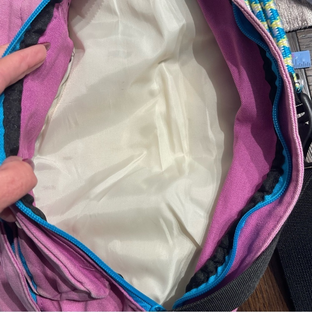 Kavu Rope Sling Bag Pink/Purple Color - Picture 12 of 12